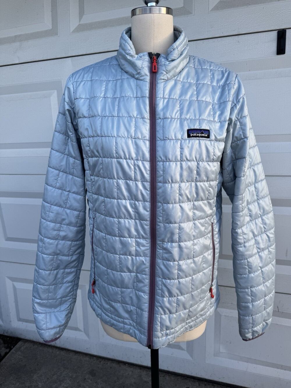 Patagonia Women’s Sz L Large Quilted Jacket Light Blue